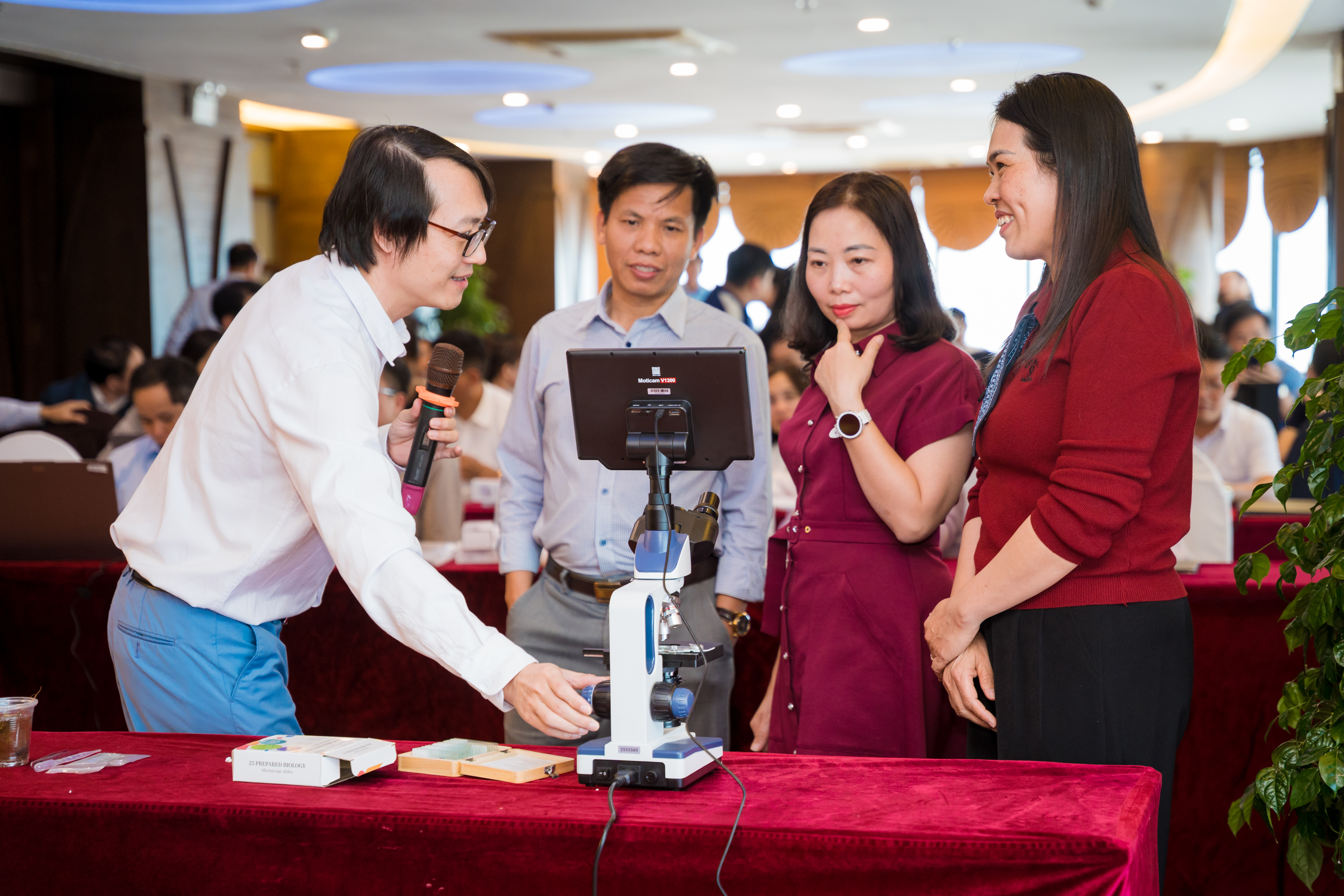 Tập huấn, đào tạo nâng cao năng lực STEM cho giáo viên và cán bộ quản lý